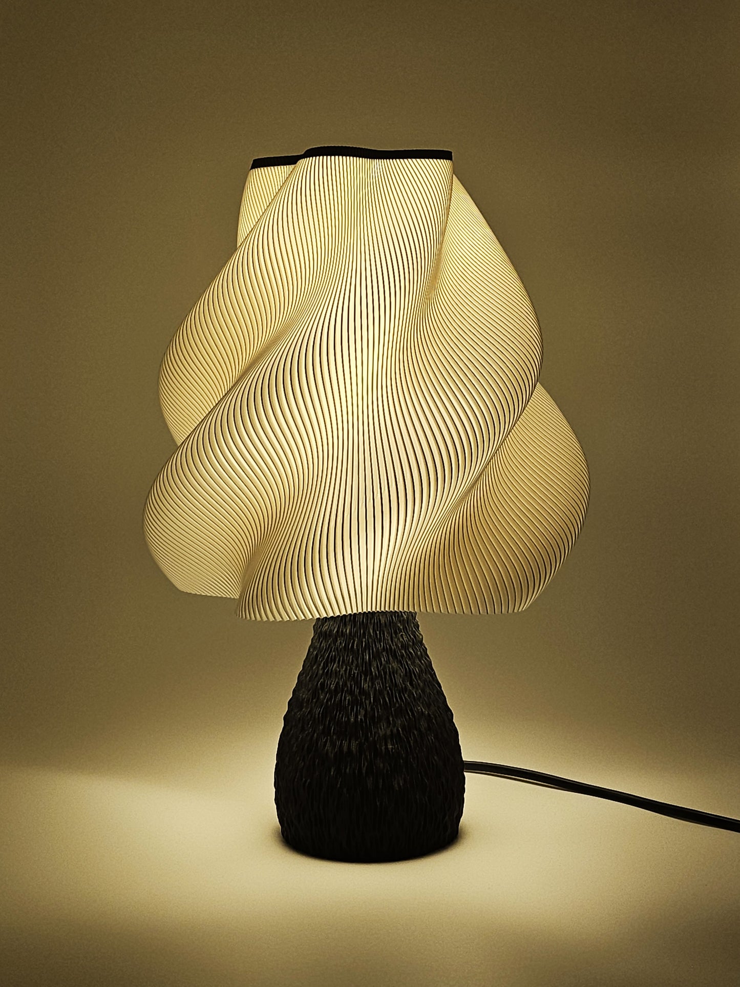 Tamar Lamba | Rüzgârın kıvrımlarında saklanan ışık