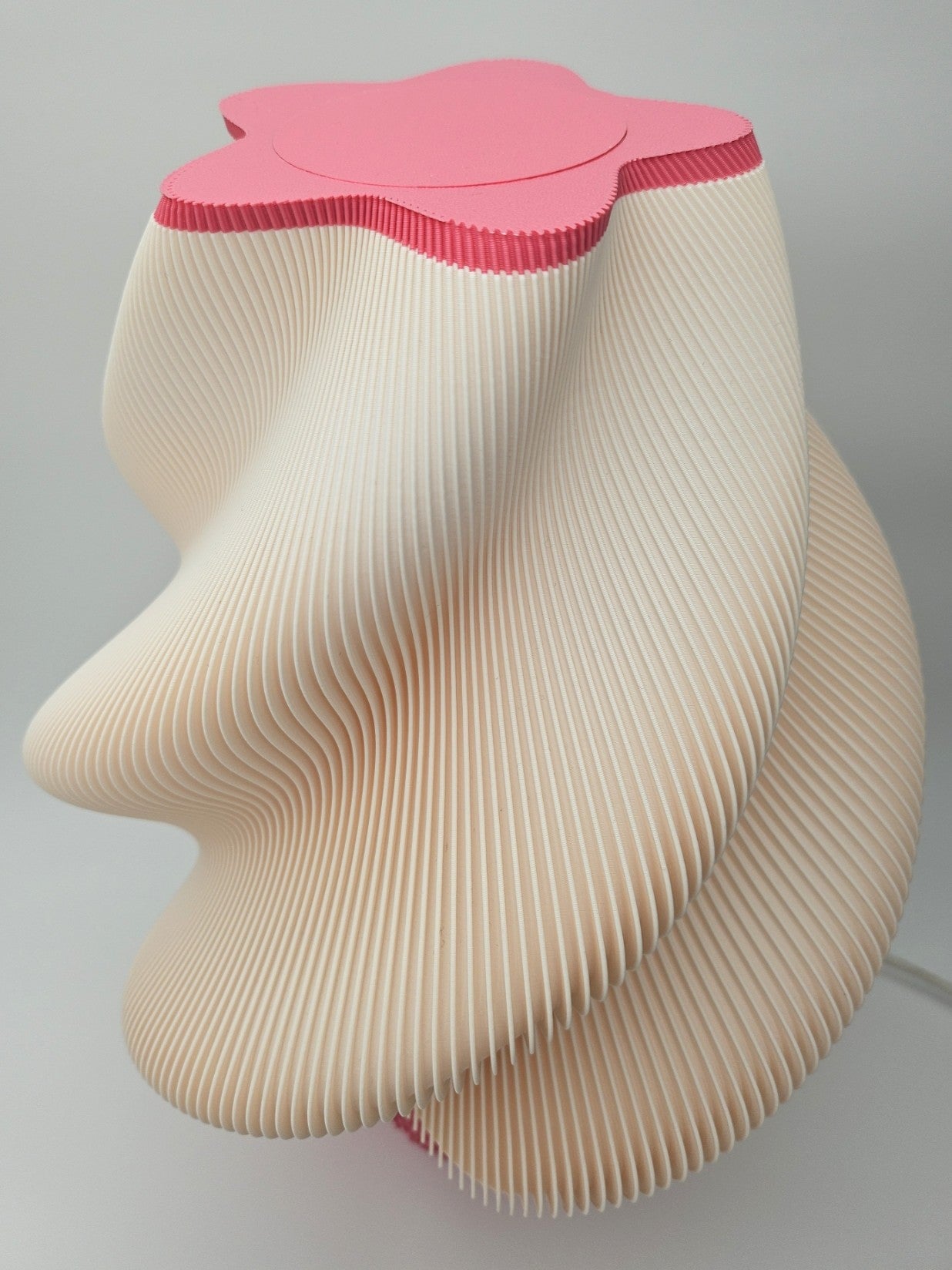 Tamar Lamba | Rüzgârın kıvrımlarında saklanan ışık